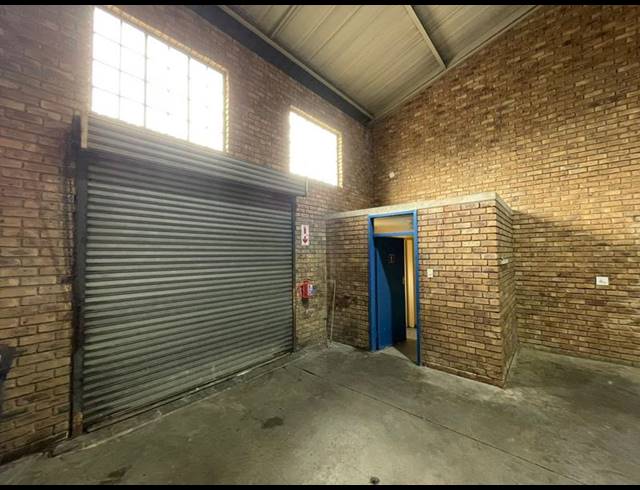 INDUSTRIAL PROPERTY TO RENT IN HENNOPSPARK